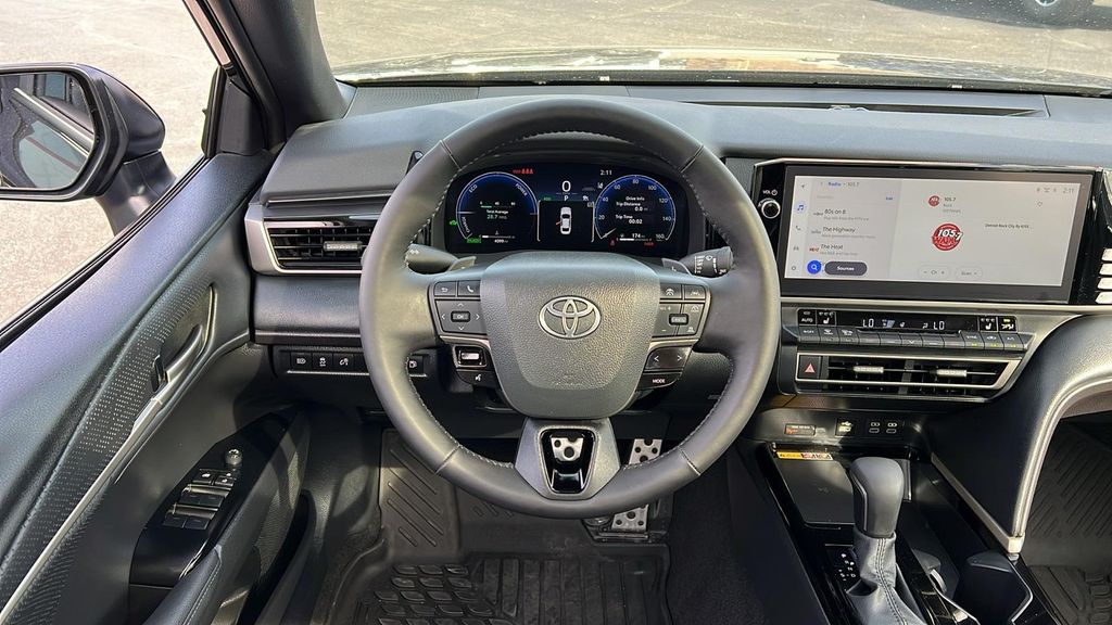 TOYOTA CAMRY - 9
