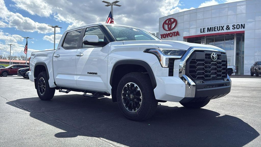 New 2026 Toyota Tundra SR5