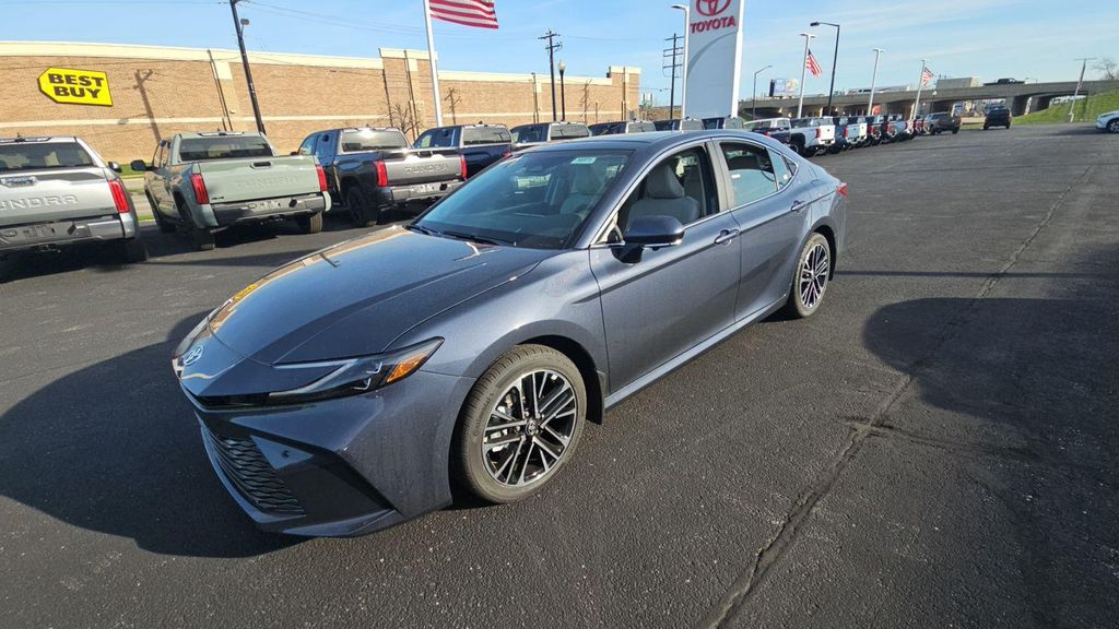 TOYOTA CAMRY - 7