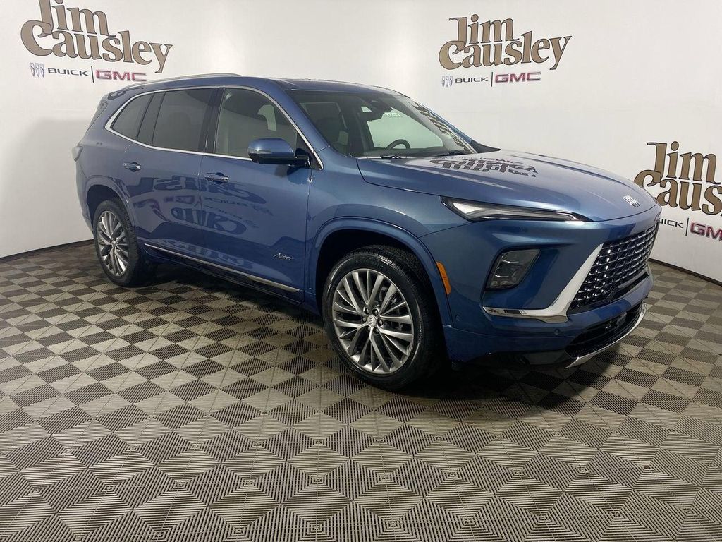 New 2026 Buick Enclave Avenir FWD