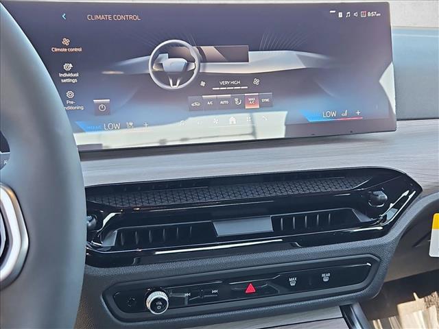 صورة مصغرة 12 لـ 2026 BMW 330 330I
