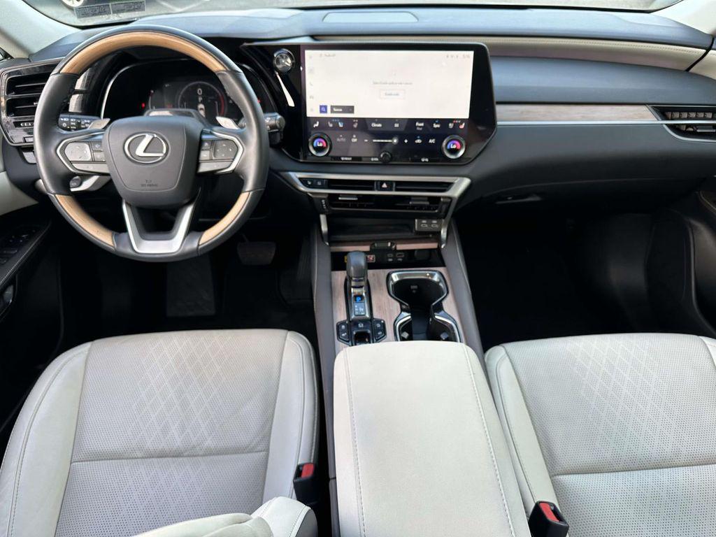 صورة مصغرة 16 لـ 2024 Lexus RX 350 PREMIUM PLUS