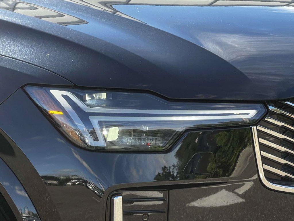 2025 Volvo XC90 PLUG-IN HYBRID T8 ULTRA 7-SEATER photo 9