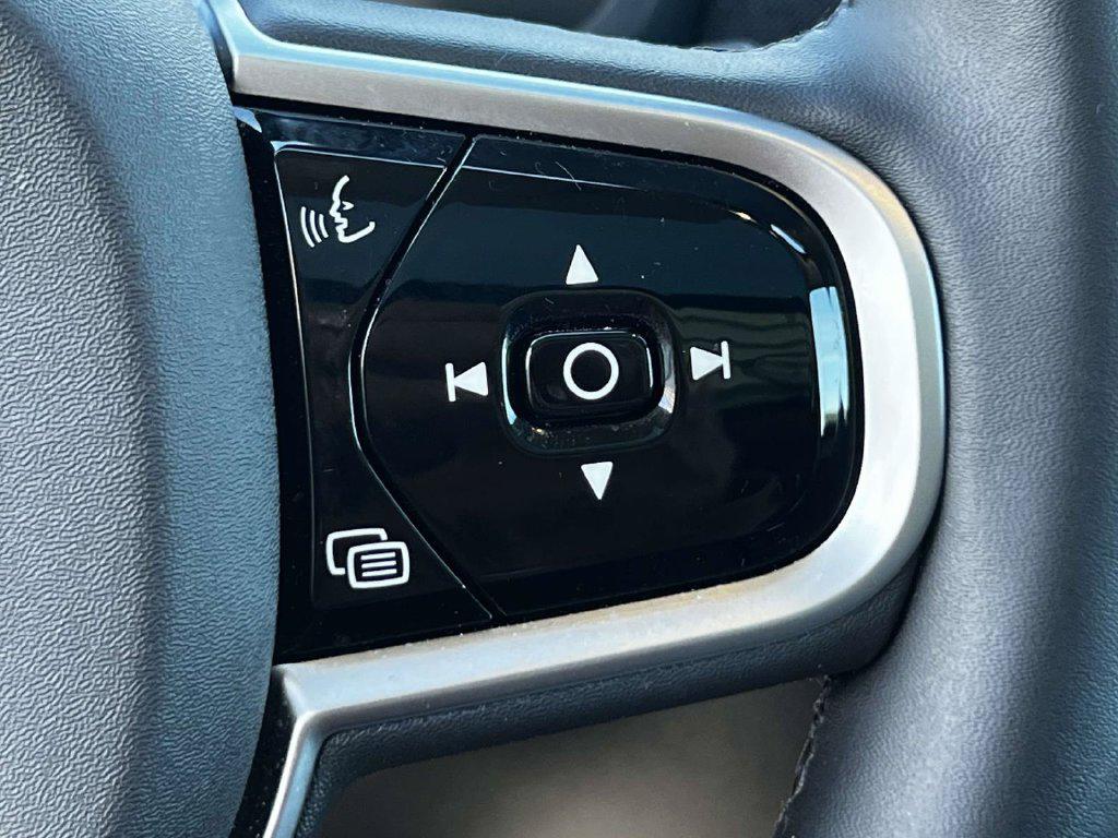 2025 Volvo XC90 PLUG-IN HYBRID T8 ULTRA 7-SEATER 缩略图 24