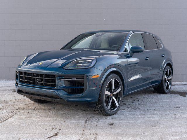 New 2025 Porsche Cayenne S
