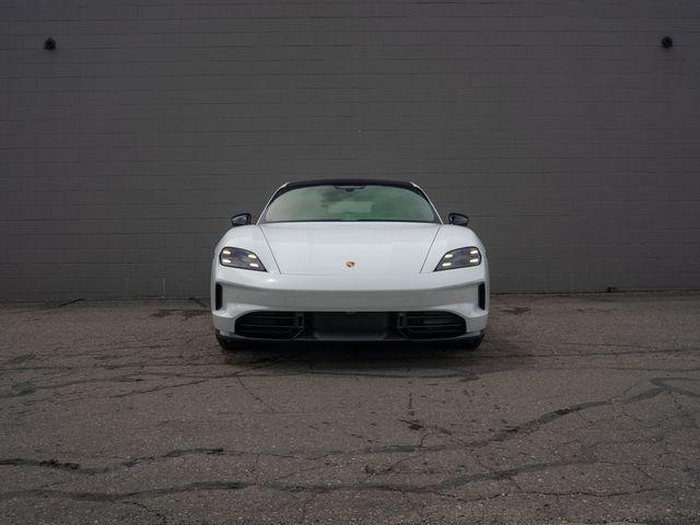 2026 Porsche TAYCAN 4 照片 10