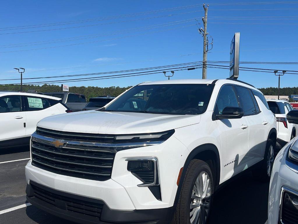 New 2026 Chevrolet Traverse LT