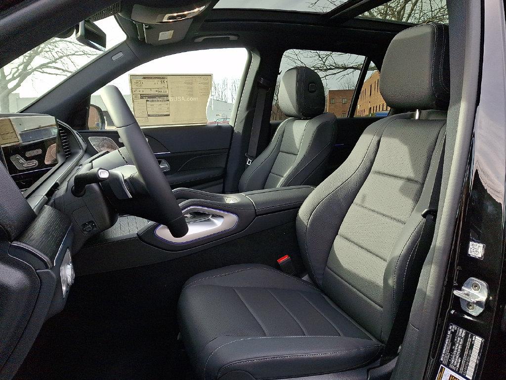 2026 Mercedes-BENZ GLE — миниатюра 11