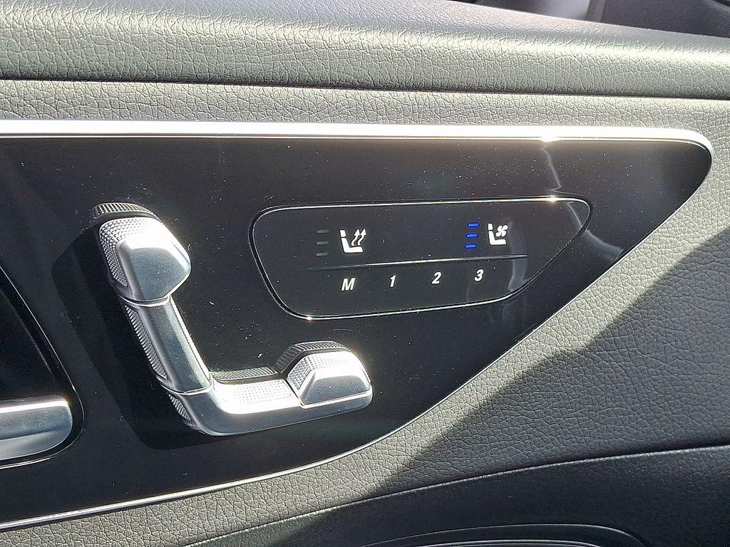 صورة مصغرة 25 لـ 2025 Mercedes-BENZ C-CLASS