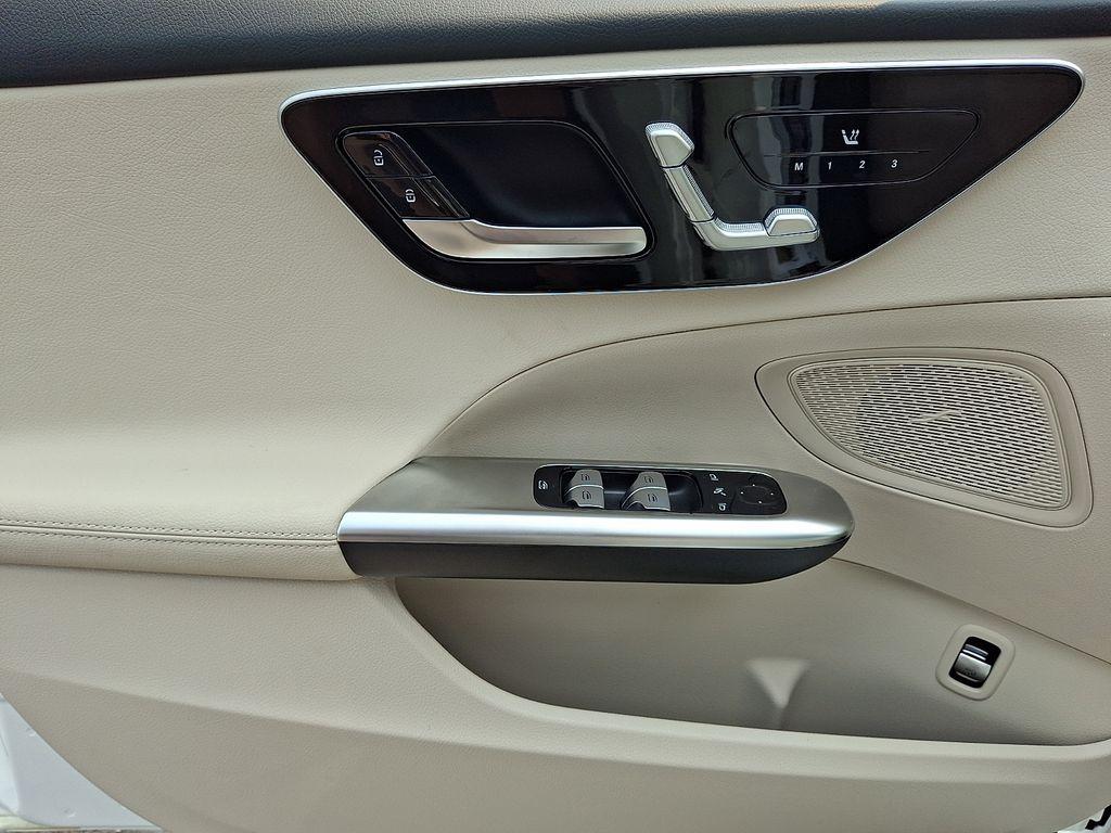 2026 Mercedes-BENZ C-CLASS — фото 10
