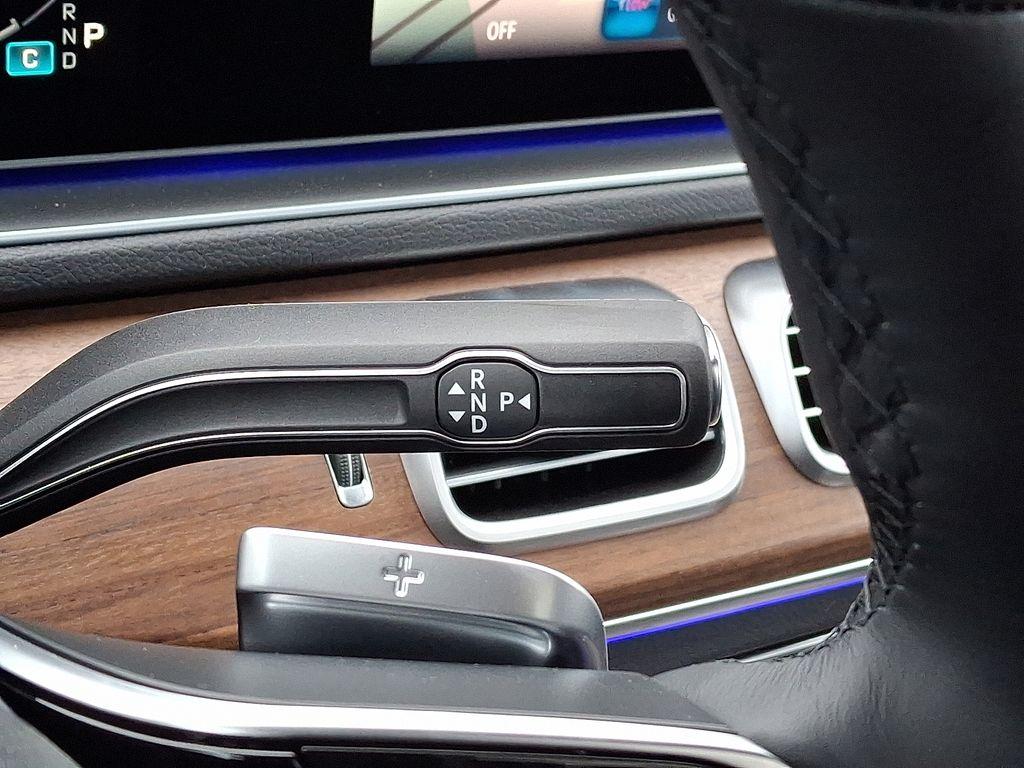 2026 Mercedes-BENZ GLE 缩略图 13