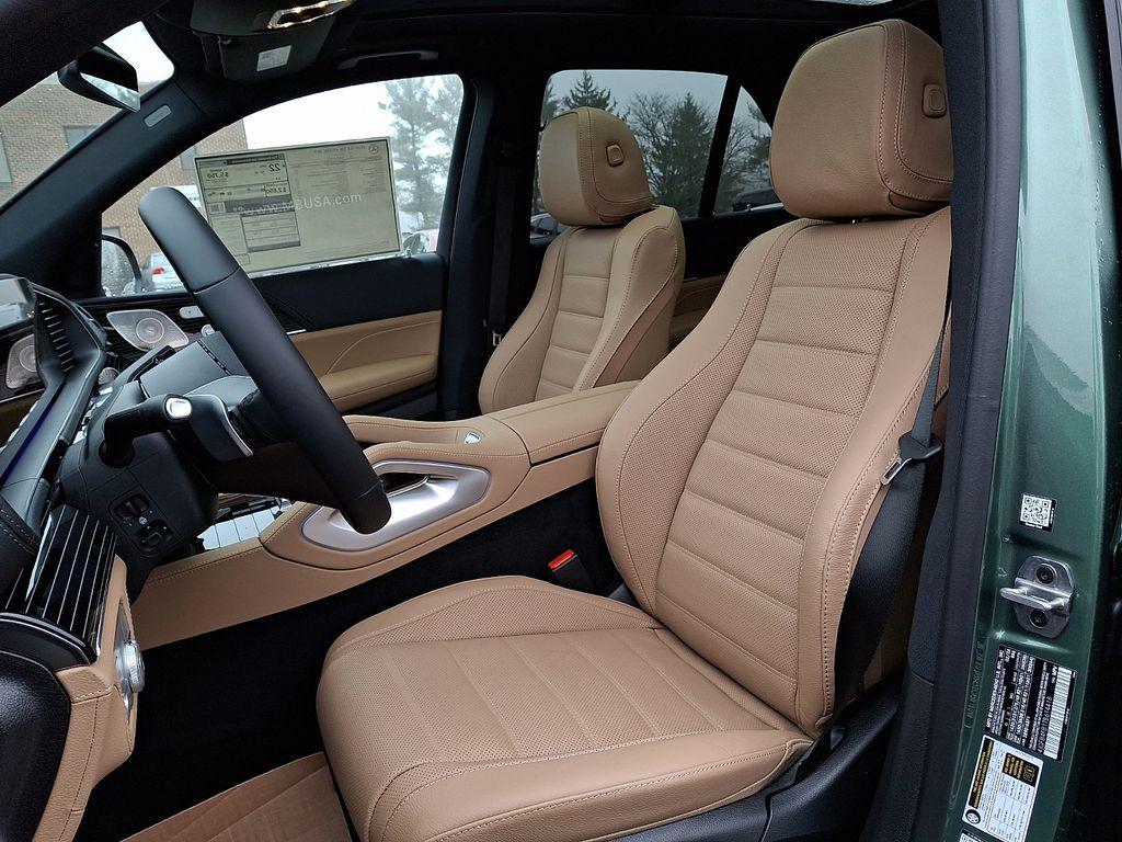 2026 Mercedes-BENZ GLE — миниатюра 11