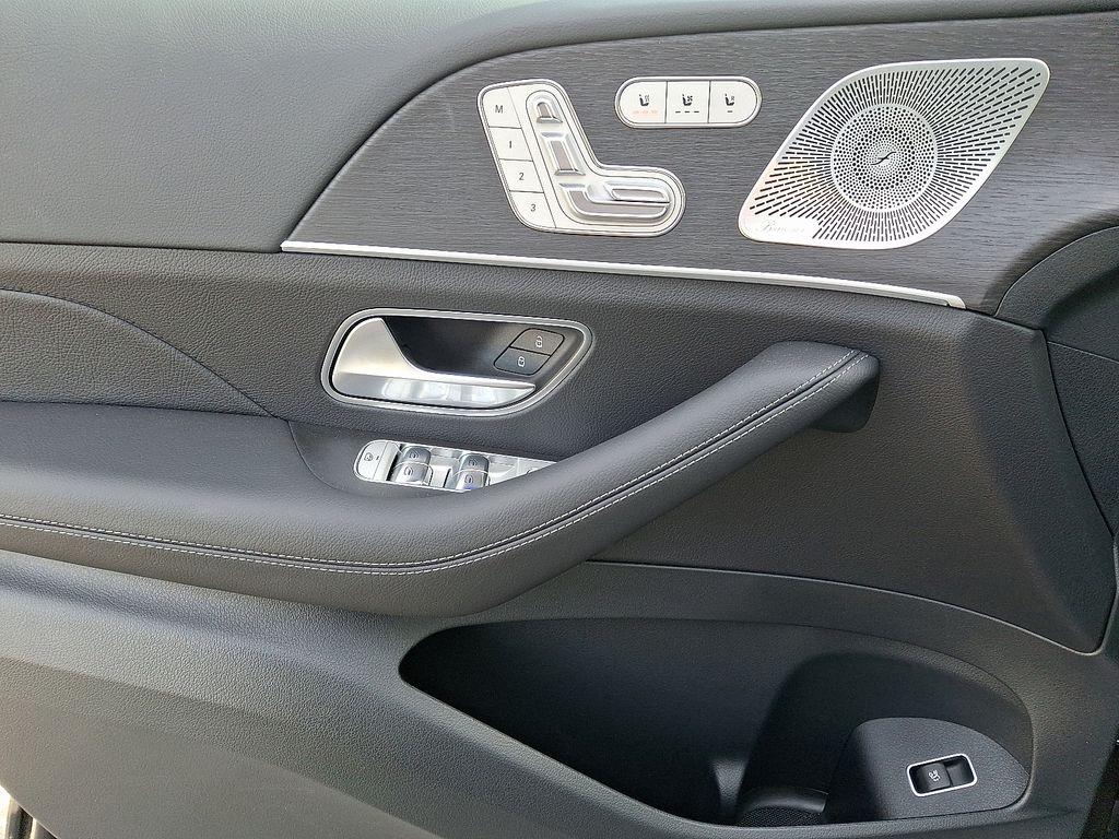 MERCEDES-BENZ GLE - 10