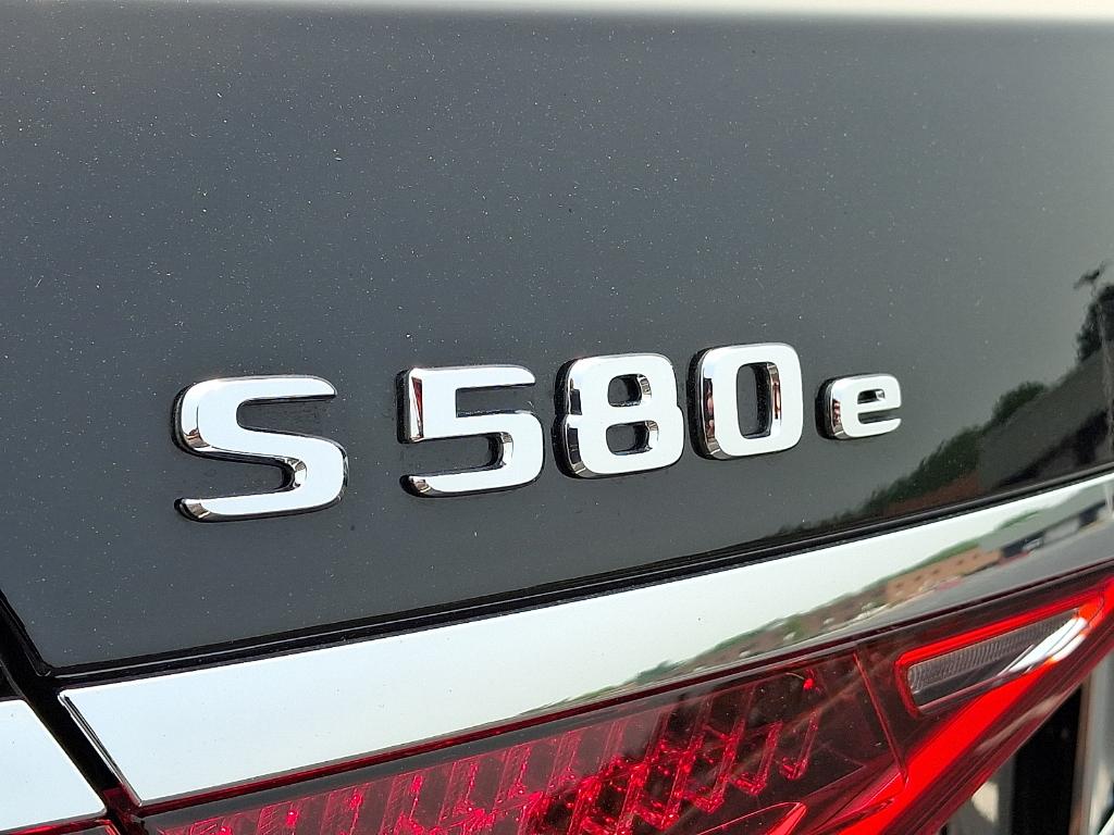 2024 Mercedes-BENZ S-CLASS thumbnail 31