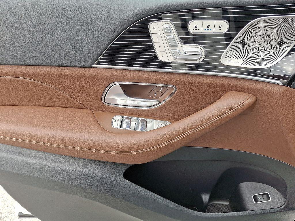 MERCEDES-BENZ GLE - 10