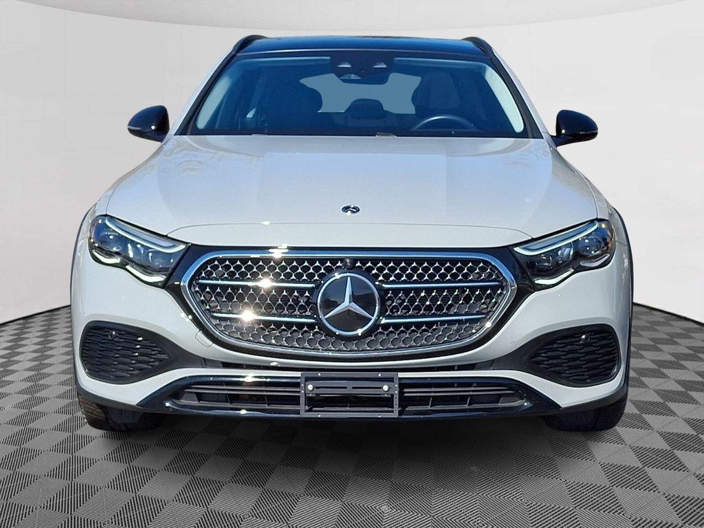 MERCEDES-BENZ E-CLASS - 2