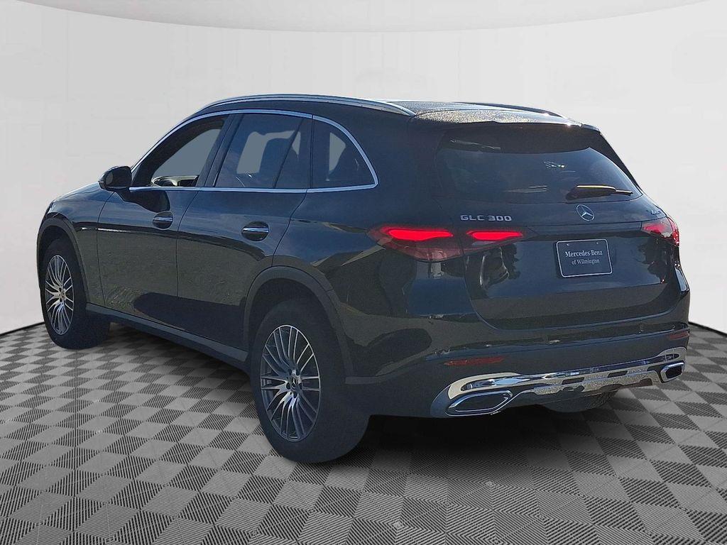 MERCEDES-BENZ GLC - 4