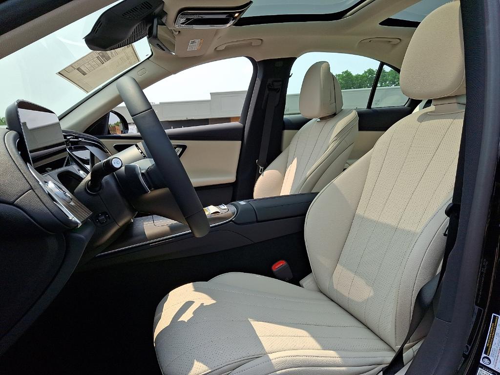 2026 Mercedes-BENZ E-CLASS — миниатюра 11