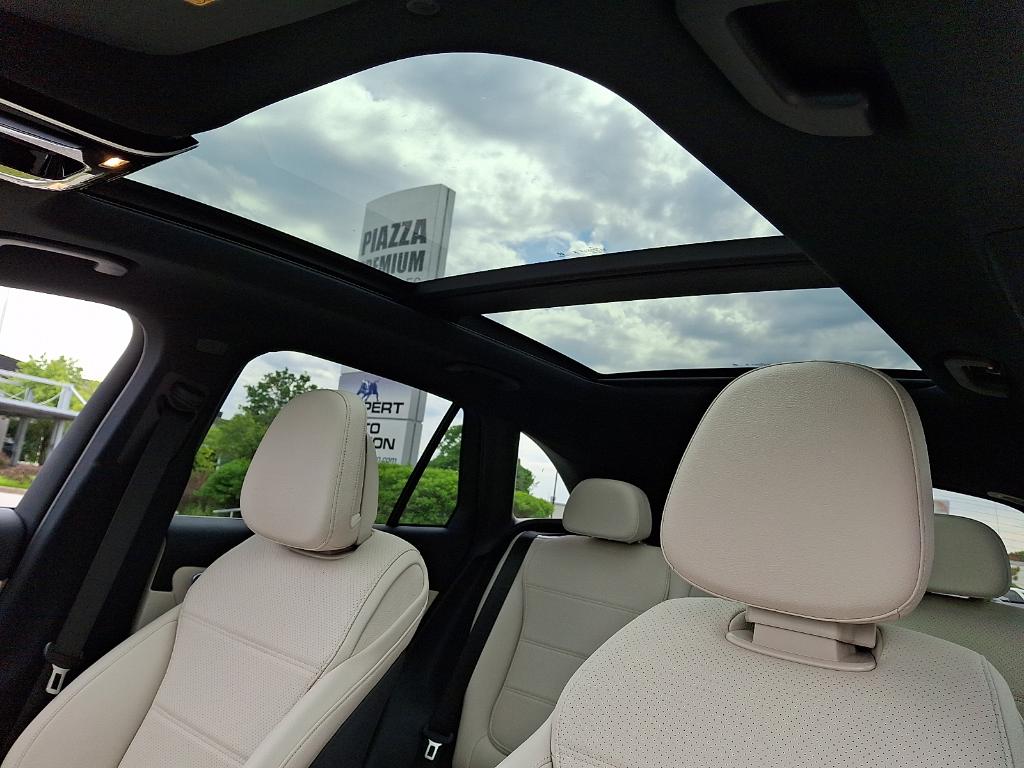 صورة مصغرة 12 لـ 2026 Mercedes-BENZ GLC