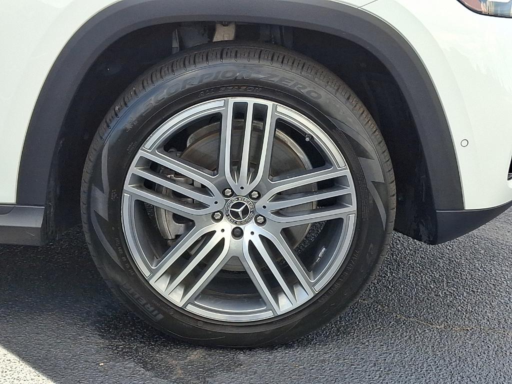 صورة 8 لـ 2024 Mercedes-BENZ GLS