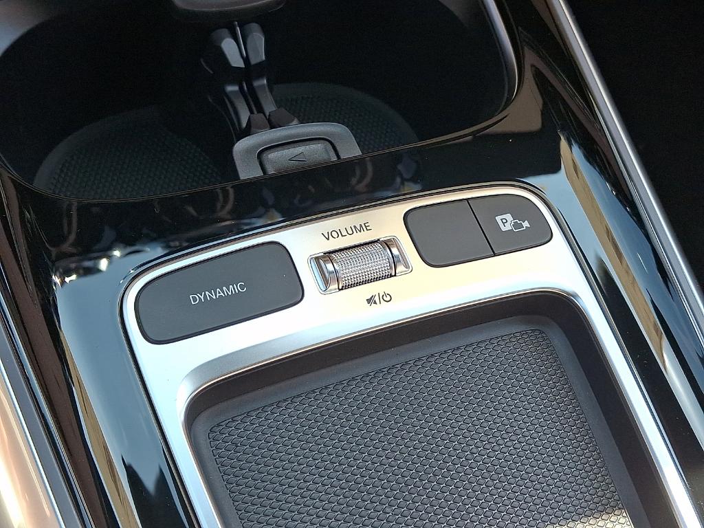 2026 Mercedes-BENZ GLA 缩略图 19