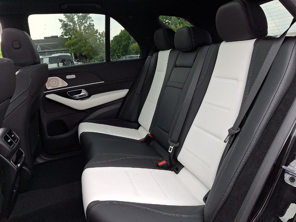 2026 Mercedes-BENZ GLE 缩略图 8