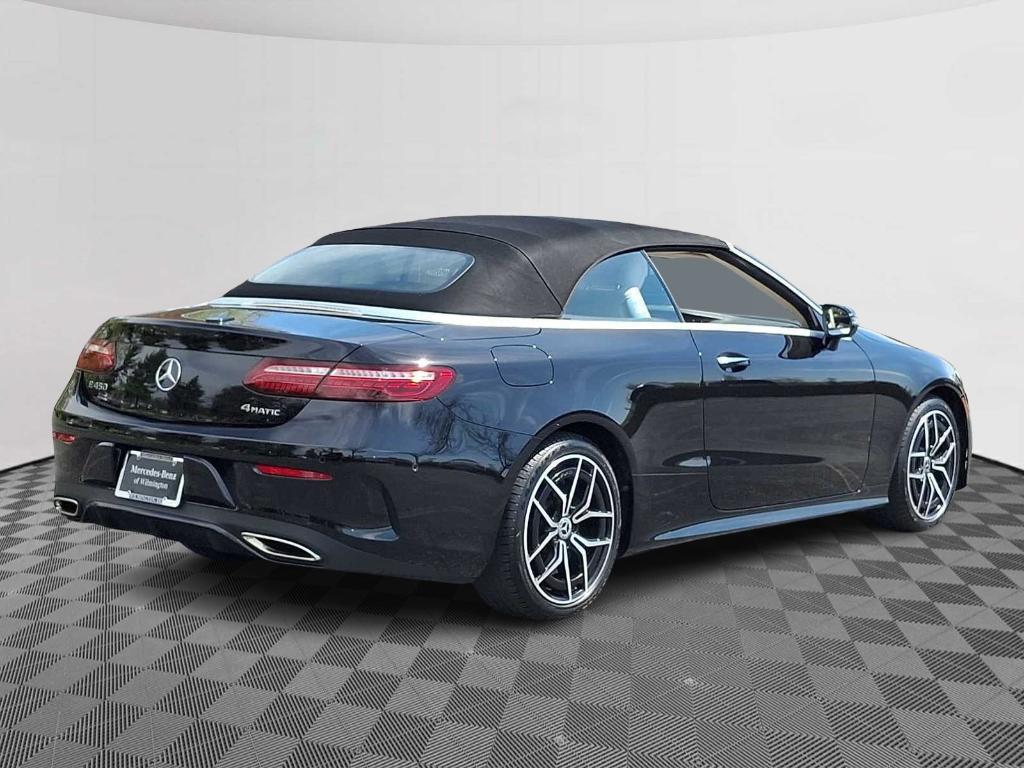 MERCEDES-BENZ E-CLASS - 7