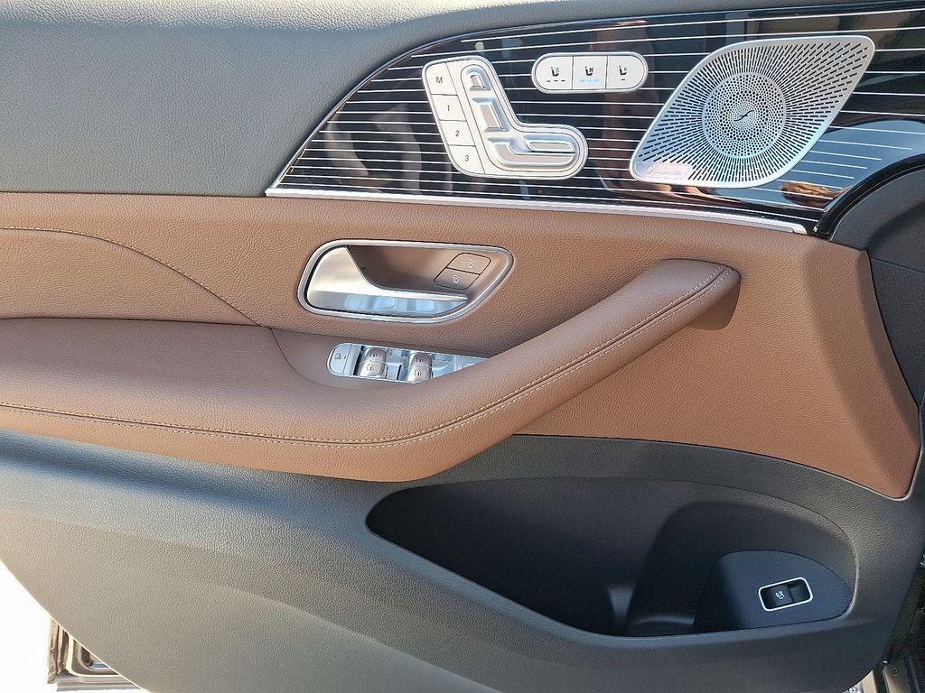 MERCEDES-BENZ GLE - 10