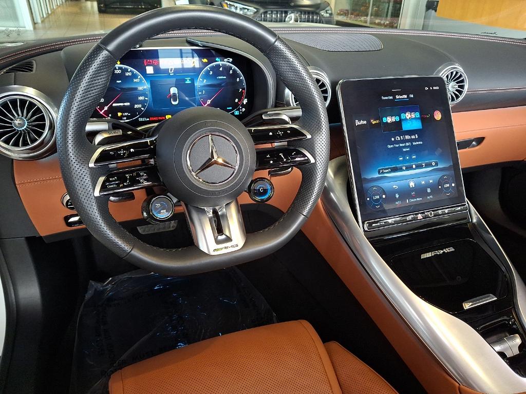 صورة 8 لـ 2026 Mercedes-BENZ AMG SL 43 BASE