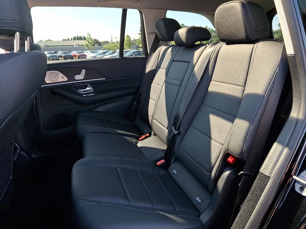 صورة مصغرة 10 لـ 2026 Mercedes-BENZ GLS