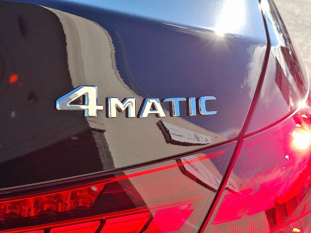 2025 Mercedes-BENZ C-CLASS — миниатюра 30