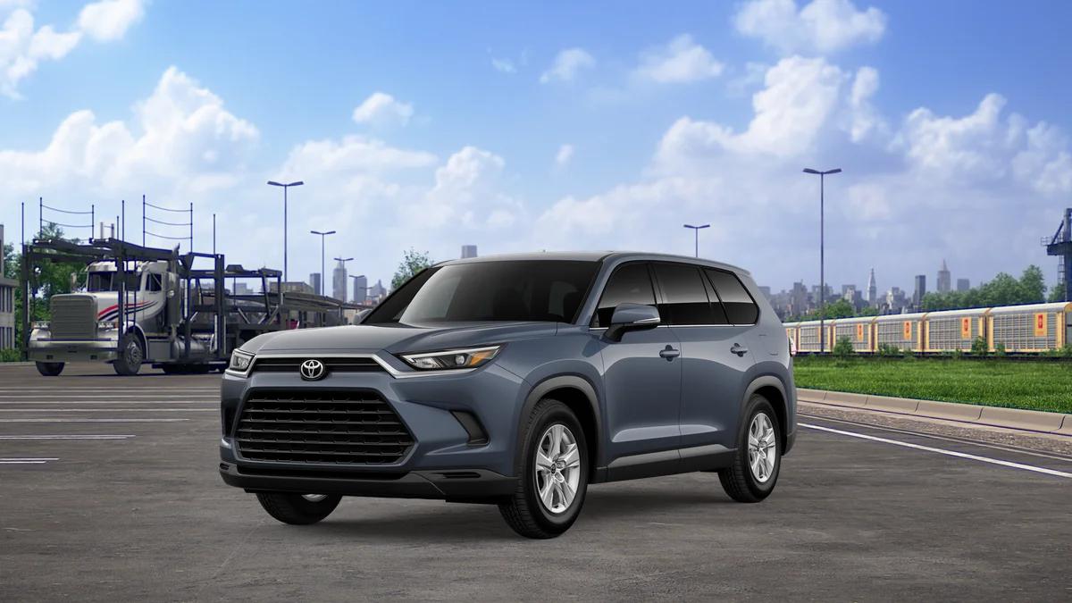 New 2026 Toyota Highlander LE