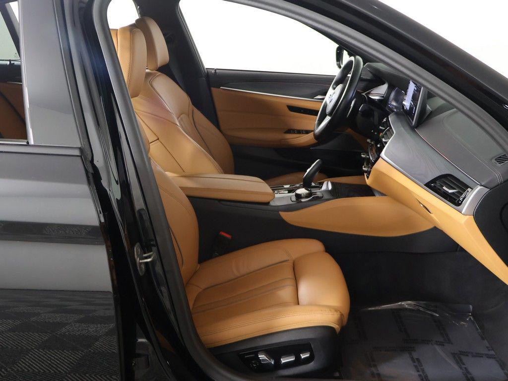 2023 BMW M550 I XDRIVE thumbnail 29