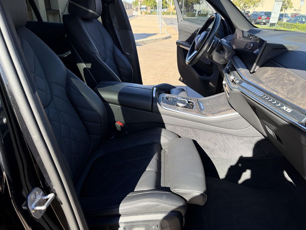 صورة مصغرة 23 لـ 2024 BMW X5 XDRIVE40I