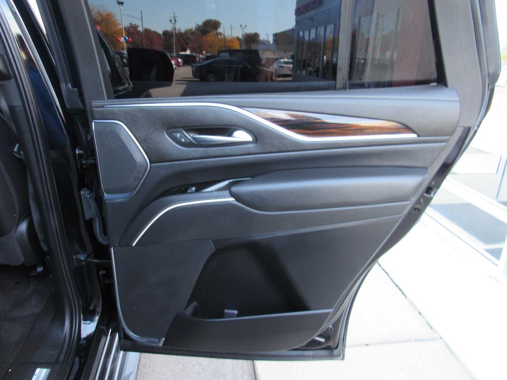 2022 Cadillac ESCALADE LUXURY — миниатюра 12