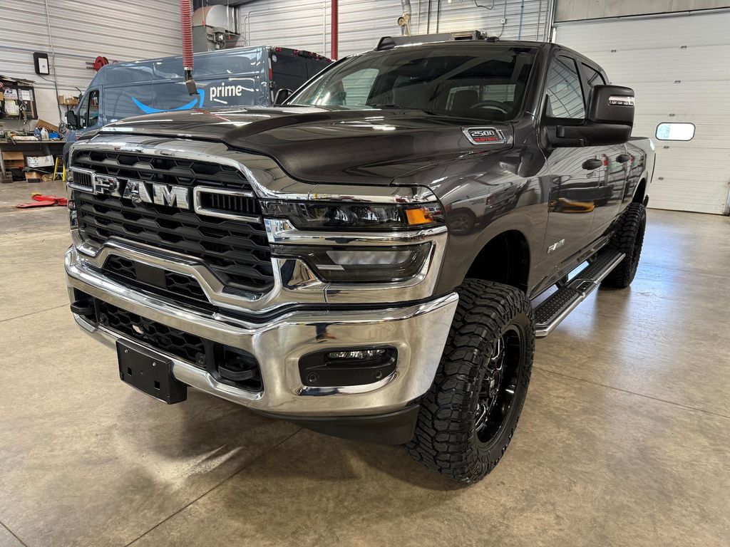 2025 RAM 2500 BIG HORN CREW CAB 4X4 6'4' BOX — миниатюра 41
