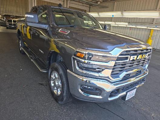 2025 RAM 2500 BIG HORN CREW CAB 4X4 6'4' BOX 照片 3