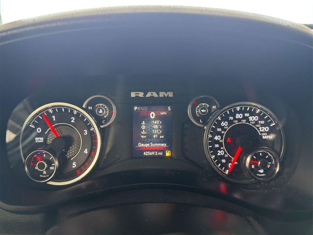 صورة 7 لـ 2023 RAM 3500 TRADESMAN CREW CAB 4X4 8' BOX