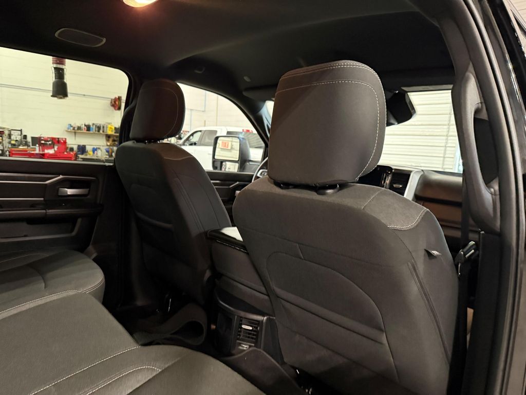 2024 RAM 2500 BIG HORN CREW CAB 4X4 6'4' BOX 缩略图 15