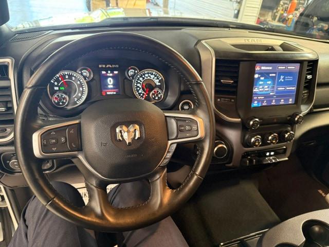 2024 RAM 2500 BIG HORN CREW CAB 4X4 6'4' BOX — миниатюра 50