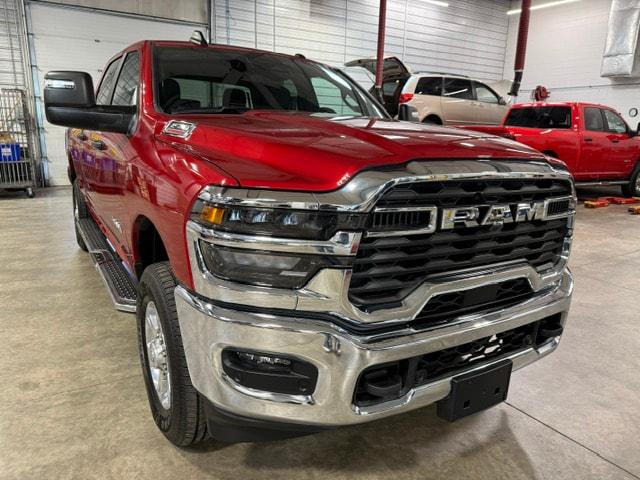 2026 RAM 2500 BIG HORN CREW CAB 4X4 6'4' BOX — фото 1