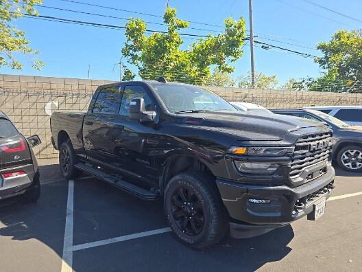 2025 RAM 2500 BIG HORN CREW CAB 4X4 6'4' BOX — фото 3