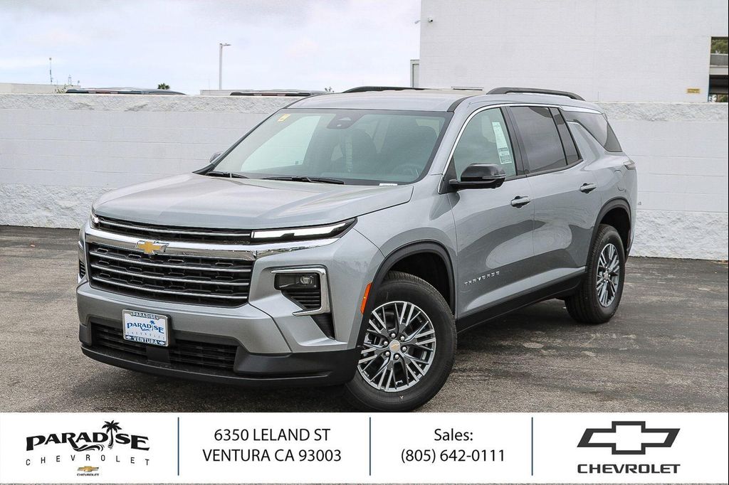 New 2026 Chevrolet Traverse LT