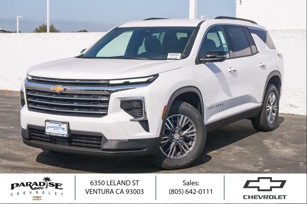 New 2026 Chevrolet Traverse LT