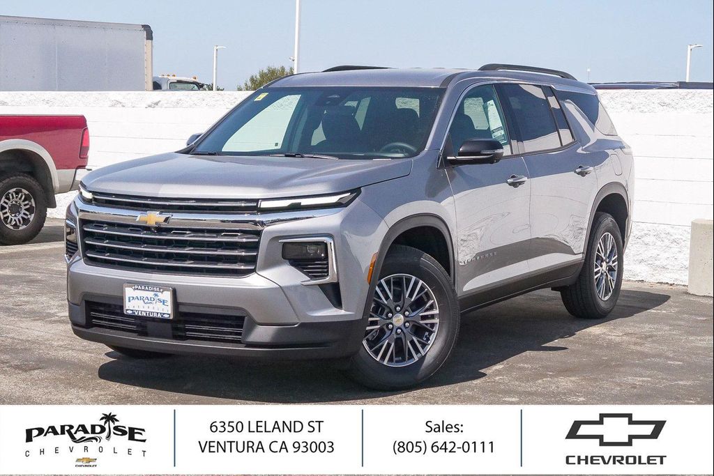 New 2026 Chevrolet Traverse LT