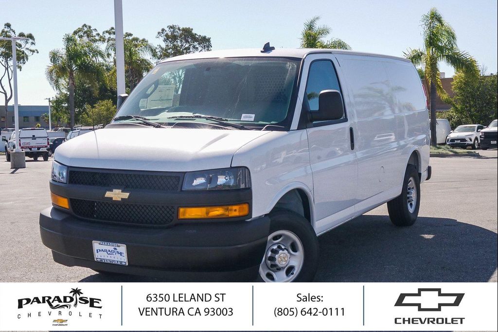 New 2026 Chevrolet Express 2500 LT