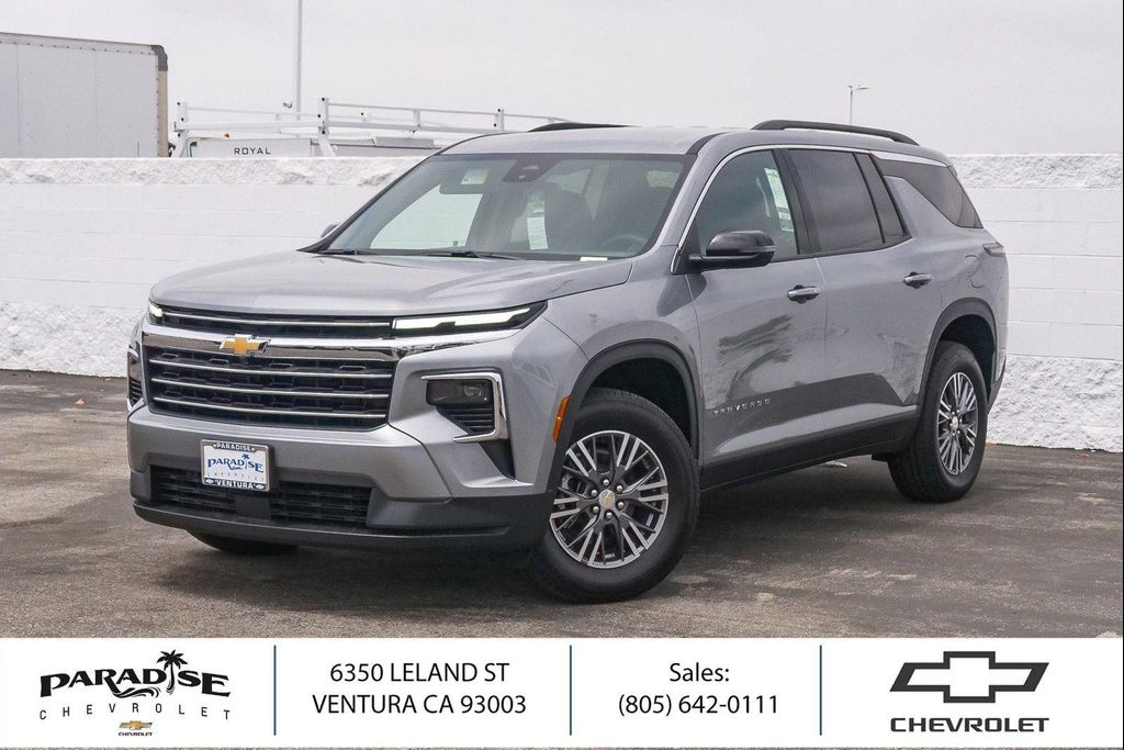 New 2026 Chevrolet Traverse LT