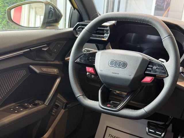 صورة 8 لـ 2026 AUDI RS 3 2.5T