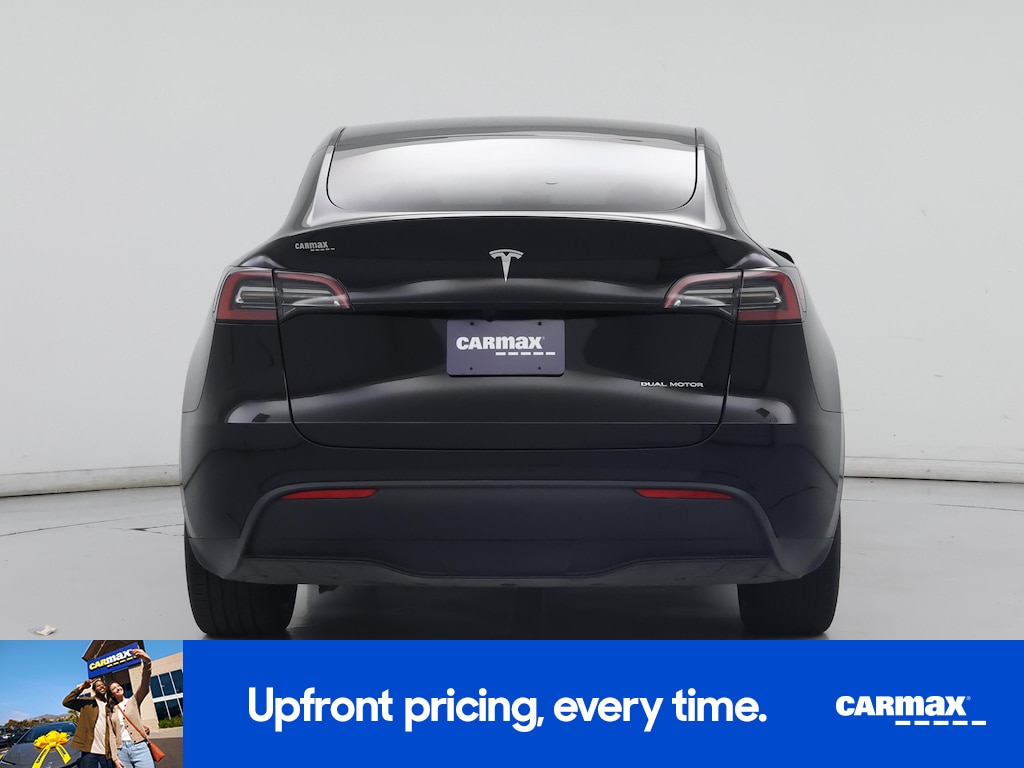 TESLA MODEL Y LONG RANGE - 7