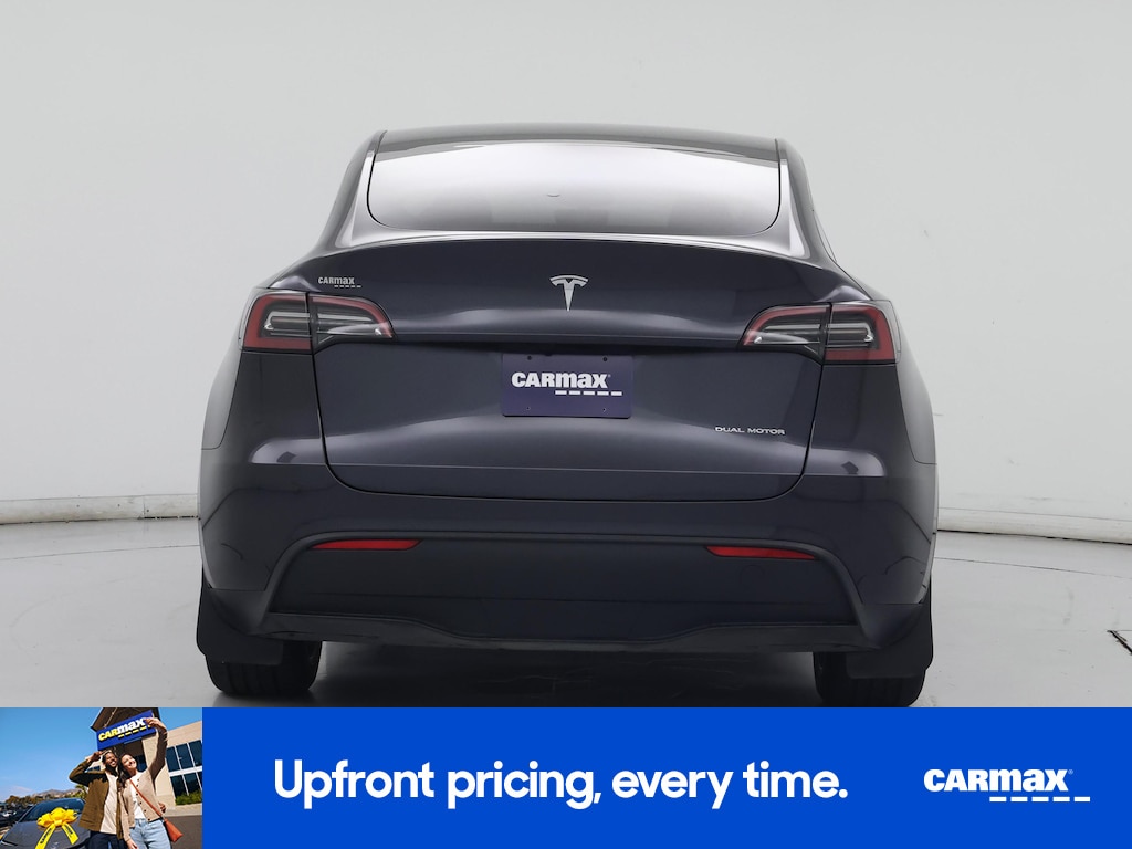 TESLA MODEL Y LONG RANGE - 7